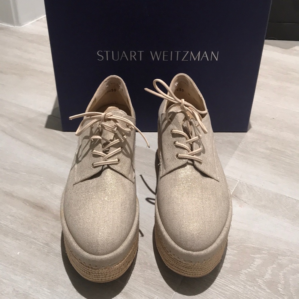 Stuart Weitzman Linen Wedge Size 8